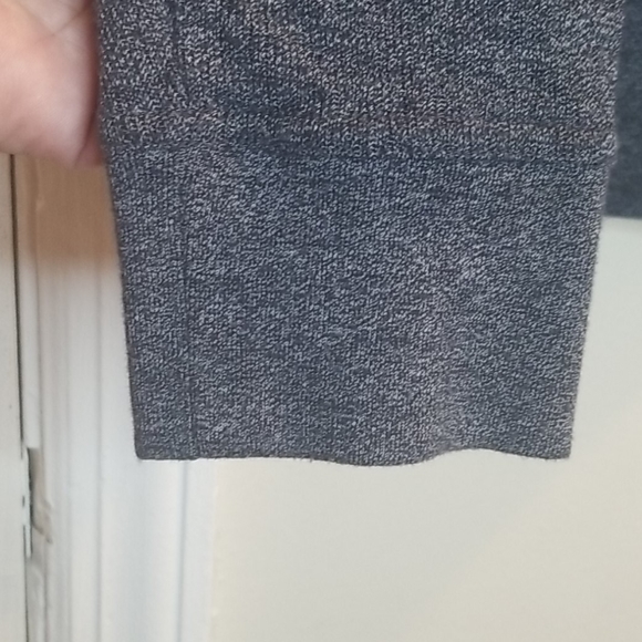 Banana Republic Men's Navy Hoodie Sweater Size LG - Picture 7 of 9